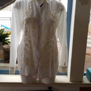 Beautiful detailed  JOHNNY WAS Blouse